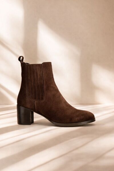 5602 KADIN GERÇEK DERİ TOPUKLU BOT