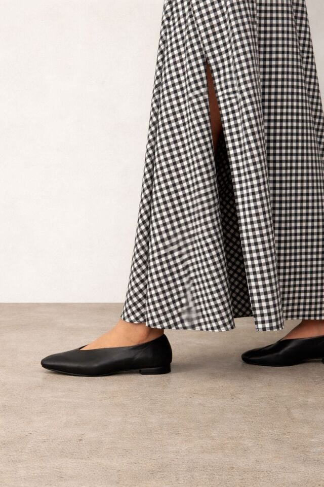 0030 KADIN GERÇEK DERİ BABET AYAKKABI