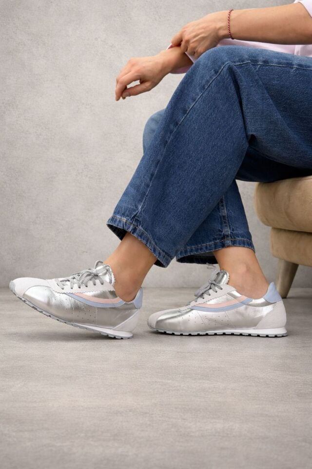 8152 KADIN GERÇEK DERİ SNEAKER AYAKKABI