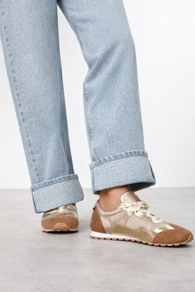 8200 KADIN GERÇEK DERİ SNEAKER