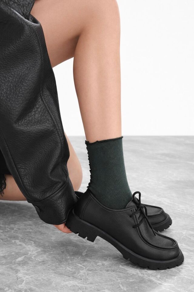 4247 KADIN GERÇEK DERİ AYAKABBI